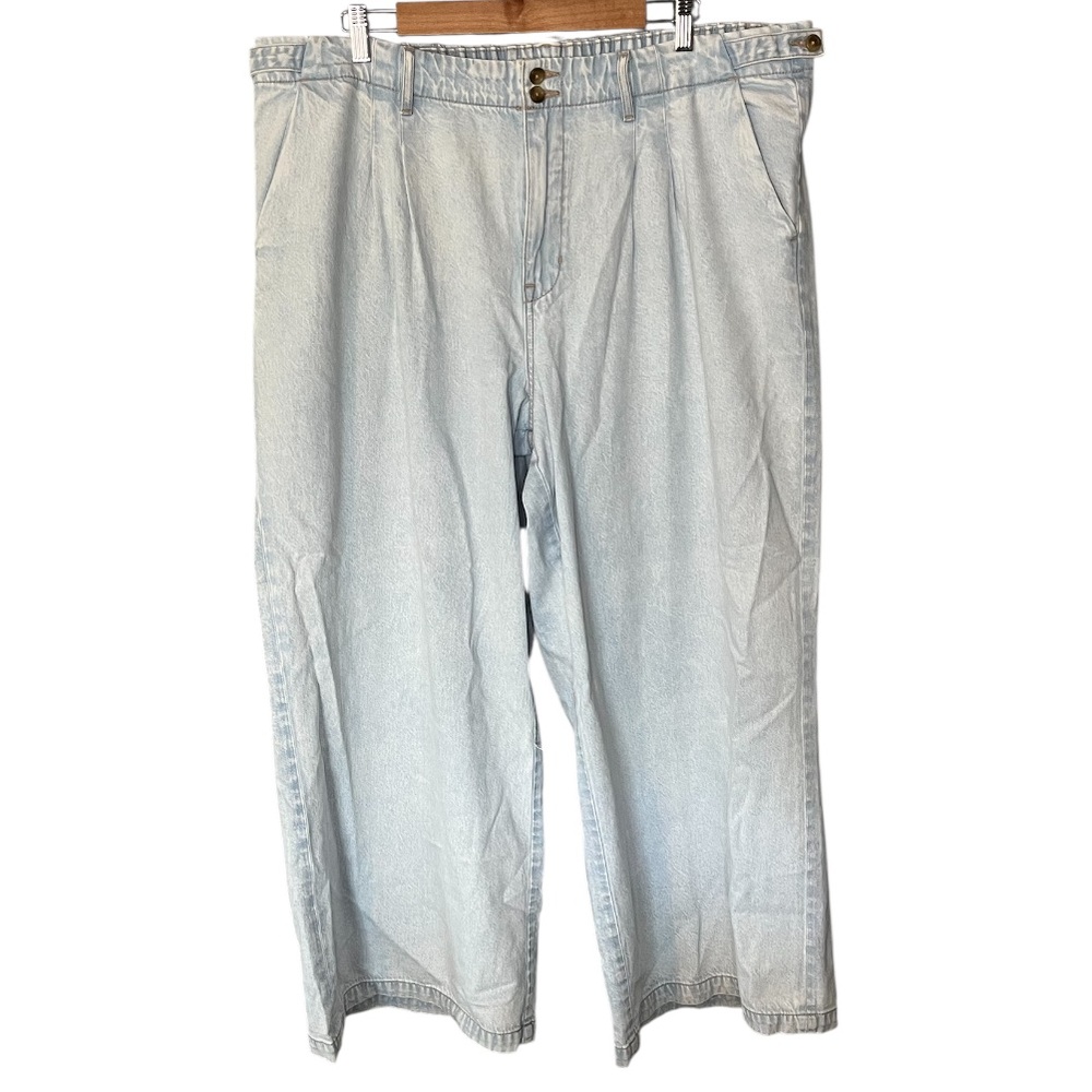 American Eagle Outfitters Light Blue Wide Leg Jeans - Picture 4 of 13